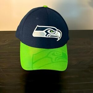 Seattle Seahawks New Era 39 fitted-hat. Medium/Large. Like new